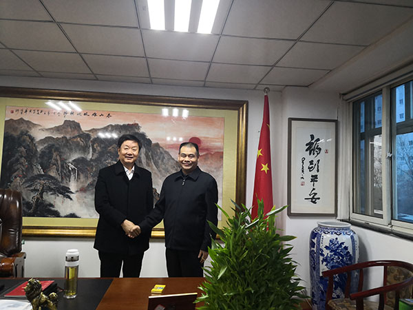 創(chuàng)想集團(tuán)董事長姜文龍一行訪問岳氏集團(tuán)